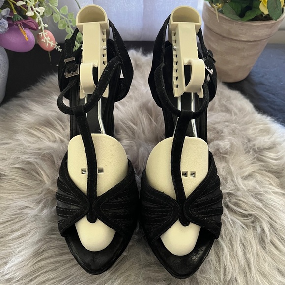 Fendi Black Leather Platform Sandals.  Size 38.5 US 8.5 - Picture 3 of 14